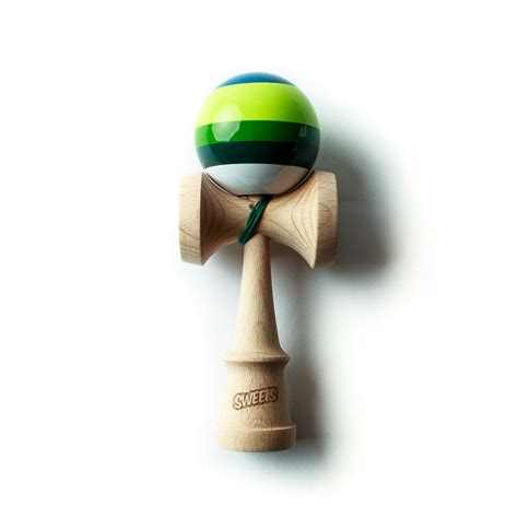 KEKE Kendama (@kekekendama) • Instagram photos and videos.